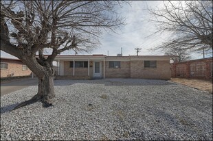 3302 Lorne Rd in El Paso, TX - Building Photo