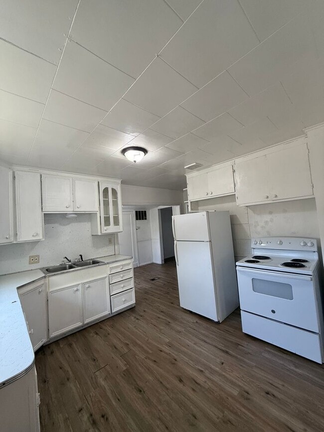 724 3rd St in Hoquiam, WA - Building Photo - Building Photo