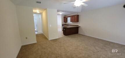 7339 Franklin Square Ct in Daphne, AL - Building Photo - Building Photo