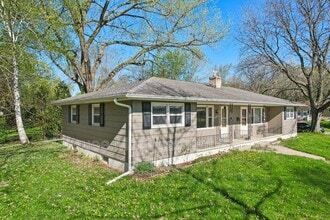 4903 Camden Rd in Madison, WI - Building Photo - Building Photo