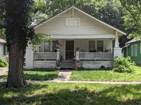 1506 S Waco Ave