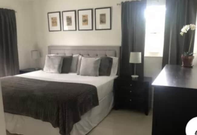 3959 Eton Pl in Sarasota, FL - Foto de edificio - Building Photo