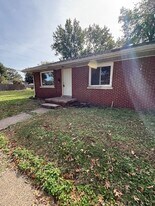 1500 S Harlan Ave in Evansville, IN - Building Photo