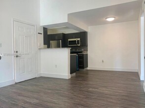 10581 SW 155th Ct in Miami, FL - Building Photo - Building Photo