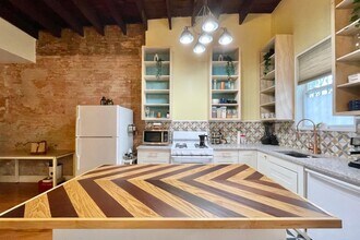 4202 New York Ave in Union City, NJ - Building Photo - Building Photo