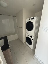 5633-P5633 Fenwick St in Halifax, NS - Building Photo - Building Photo