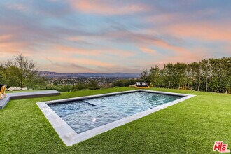 24803 Wooded Vista in Los Angeles, CA - Building Photo - Building Photo