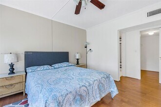 4143 N Ocean Blvd, Unit 104 in Fort Lauderdale, FL - Foto de edificio - Building Photo