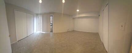 320 Harry S Truman Dr in Largo, MD - Building Photo - Building Photo