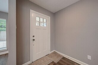1623 Cherry Ridge Dr in Houston, TX - Building Photo - Building Photo