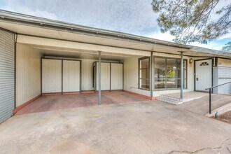 2618 A in San Angelo, TX - Foto de edificio - Building Photo