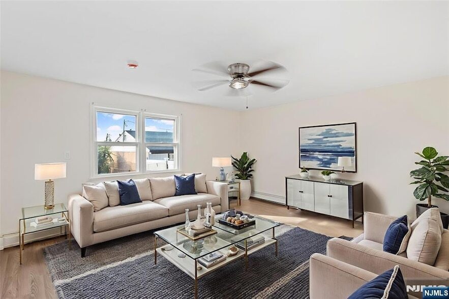 86 Farnham Ave in Garfield, NJ - Foto de edificio