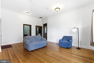 105 N Loudoun St in Winchester, VA - Building Photo - Building Photo