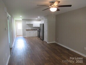 4584 Maiden Hwy in Maiden, NC - Building Photo - Building Photo