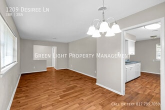 1209 Desiree Ln in Hurst, TX - Building Photo - Building Photo