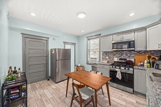 4104 W 24th Pl in Chicago, IL - Building Photo - Building Photo