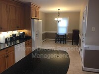 842 Spring Valley Dr photo'