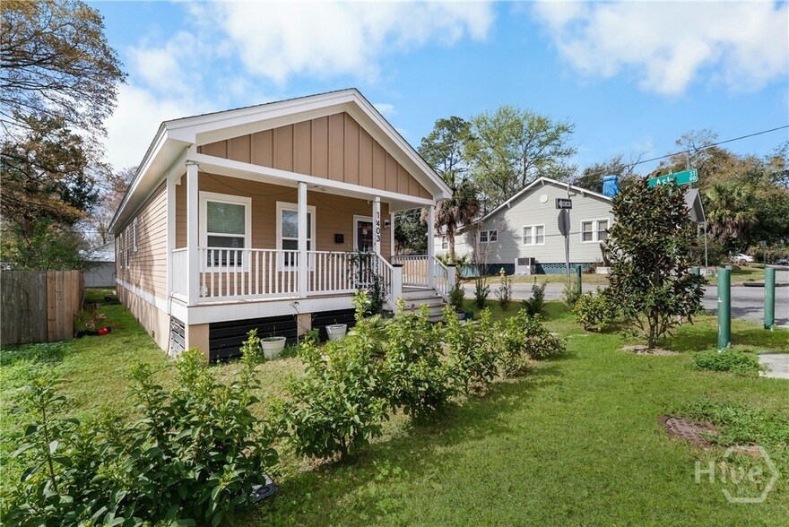 1403 E Anderson St in Savannah, GA - Foto de edificio