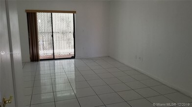 2319 W 60th St-Unit -D203 in Hialeah, FL - Building Photo - Building Photo