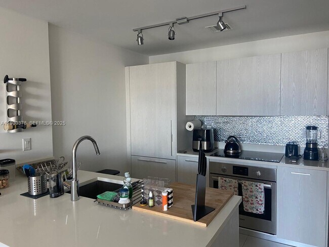 property at 501 NE 31st St