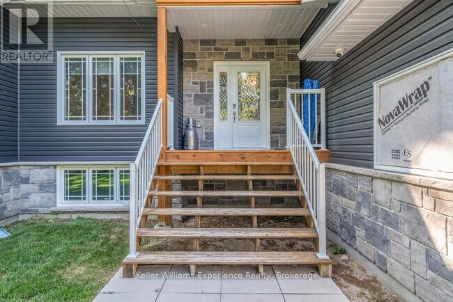 40 Lindale Ave in Tiny, ON - Building Photo - Building Photo