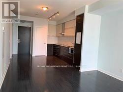770 Bay St. in Toronto, ON - Building Photo - Building Photo