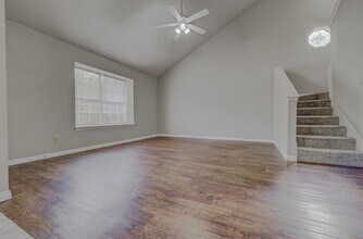 2509 Riddle Rd in Austin, TX - Building Photo - Building Photo