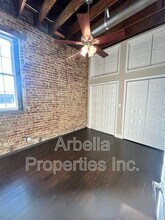 116 E Market St in Kingsport, TN - Building Photo - Building Photo