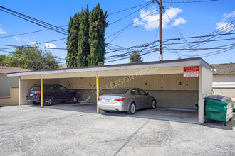 425 S Baldwin Ave in Arcadia, CA - Building Photo - Building Photo