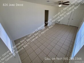824 Jane Dr in Jacksonville, AR - Building Photo - Building Photo