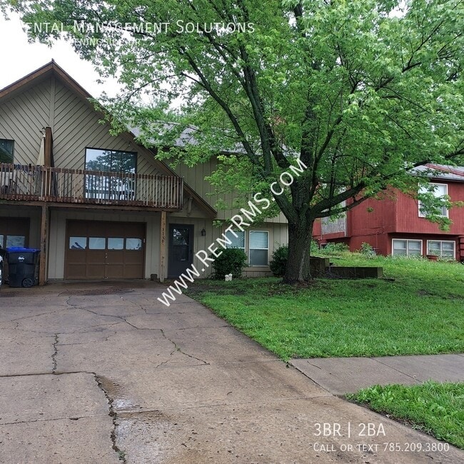 property at 3539 SW Eveningside Dr