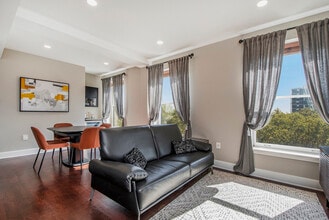 27 Library St NE, Unit 602 in Grand Rapids, MI - Building Photo - Building Photo