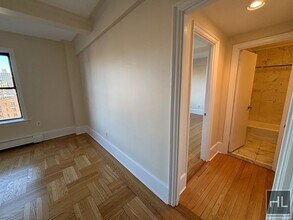 147 W 79th St in New York, NY - Building Photo - Building Photo