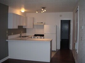 1418 E St, Unit A in Sacramento, CA - Building Photo