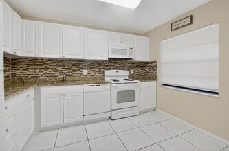 21839 Arriba Real in Boca Raton, FL - Building Photo - Building Photo