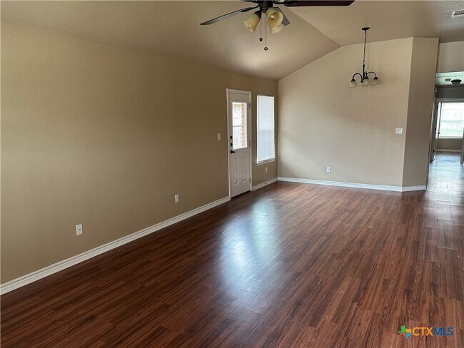 property at 1112 Grace Point Dr