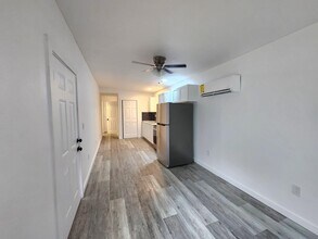 1546 Moonflower St in Middleburg, FL - Building Photo - Building Photo