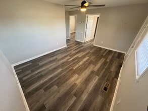 509 Franklin Rd in Lebanon, TN - Foto de edificio - Building Photo