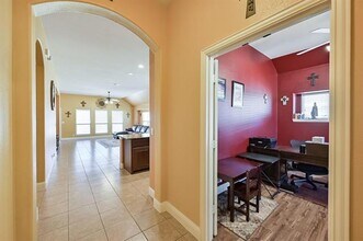 1108 Longhorn Drive in Aubrey, TX - Building Photo - Building Photo