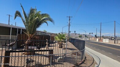 2424 W Cholla St in Apache Junction, AZ - Building Photo - Building Photo