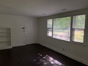 2036 Overhill Dr in Nashville, TN - Building Photo - Building Photo