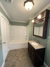 613 W Gray St in Elmira, NY - Building Photo - Building Photo
