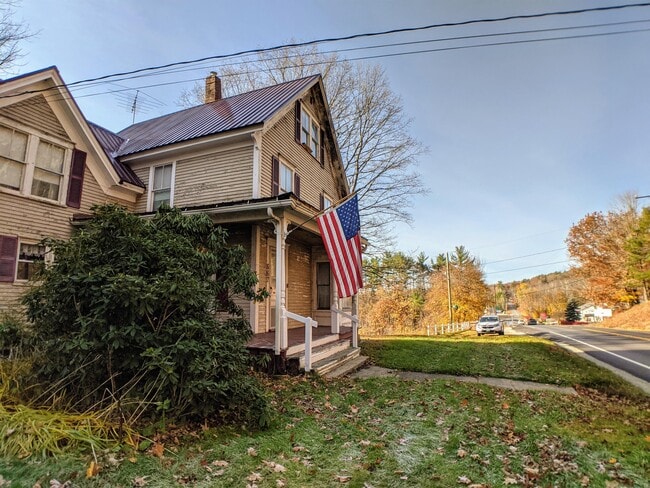 667 Laconia Rd in Tilton, NH - Building Photo - Building Photo
