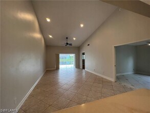 108 Tanglewood Ct in Naples, FL - Building Photo - Building Photo