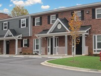 Building Photo - Applewood Villas Apartments in Seneca, South Carolina