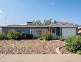 7811 Cielo Vista Dr in El Paso, TX - Building Photo