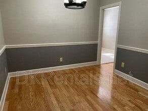 7500 Roswell Rd in Atlanta, GA - Building Photo - Building Photo