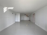 3300 NE 191st St, Unit 1405 in Aventura, FL - Foto de edificio - Building Photo