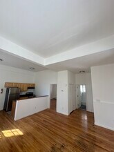 8 N Clover St, Unit 1 in Poughkeepsie, NY - Building Photo - Building Photo