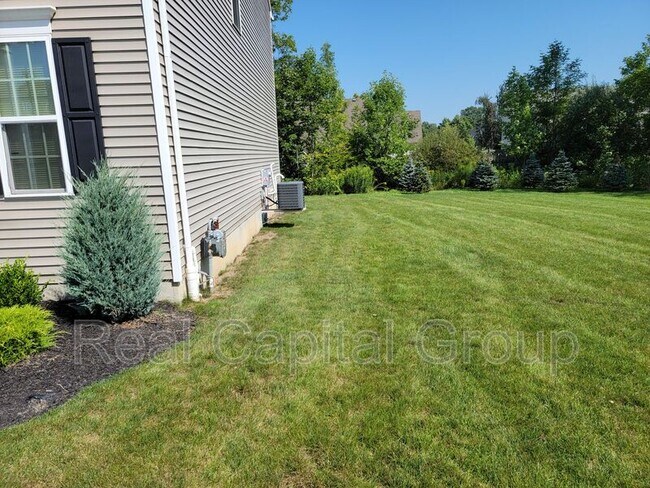 4271 Arthur Ct in Hamburg, NY - Building Photo - Building Photo